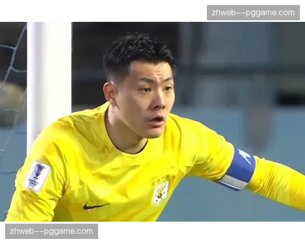 王大雷门线技术依旧稳健 泰山门神指挥防线经验丰富